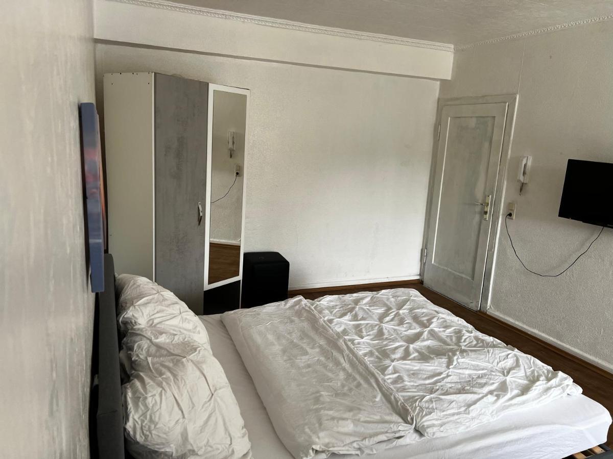 Moebliertes Wohnung Am Geroweiher Moenchengladbach Buitenkant foto