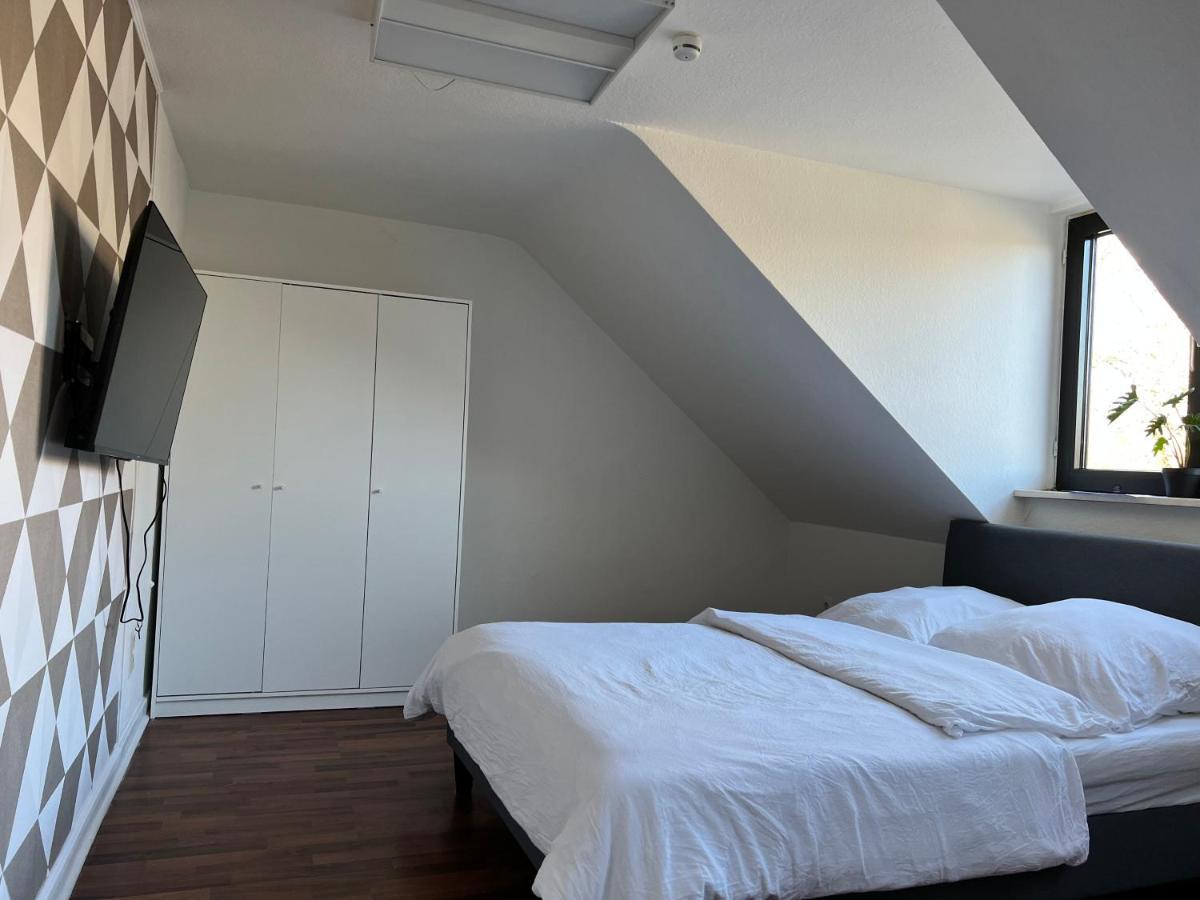 Moebliertes Wohnung Am Geroweiher Moenchengladbach Buitenkant foto
